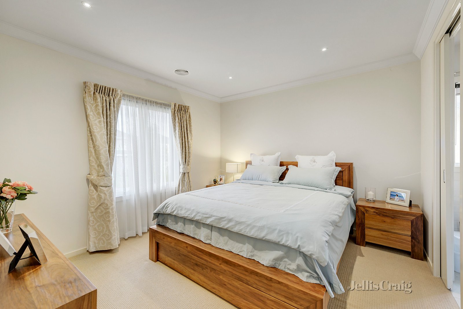 19 Cookson Way, Burwood image 7