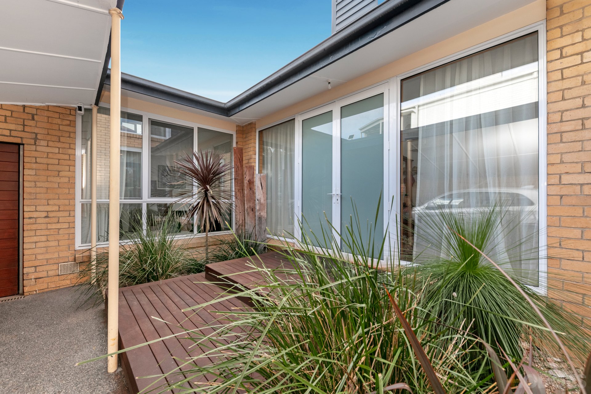 19 Coreen Avenue Beaumaris