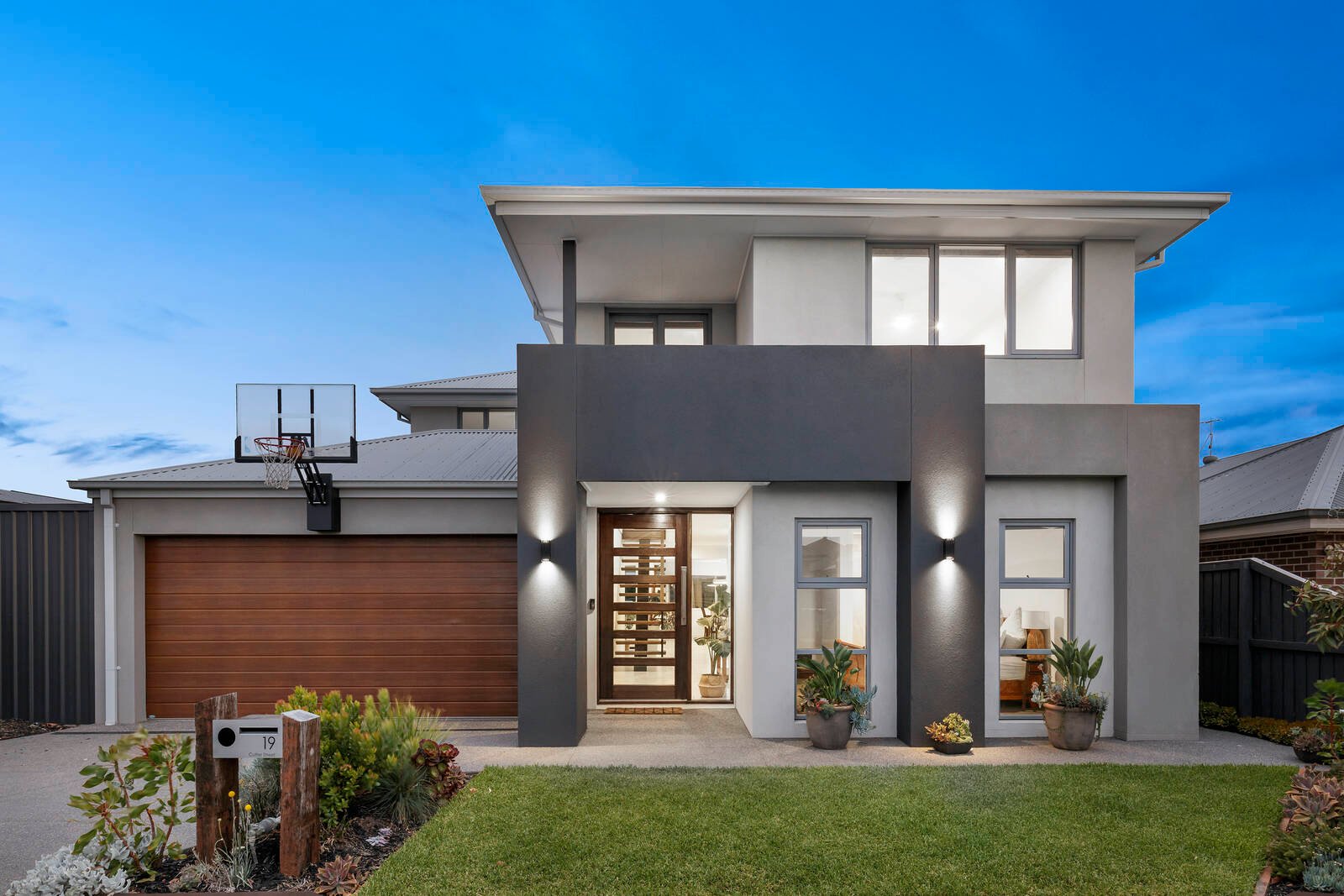 Property Gallery - Main Image