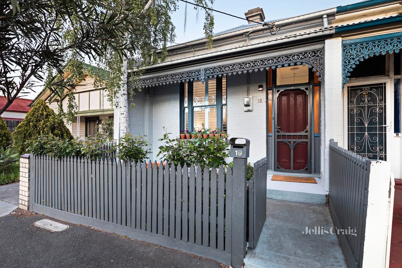 19 Davison Street, Brunswick image 1