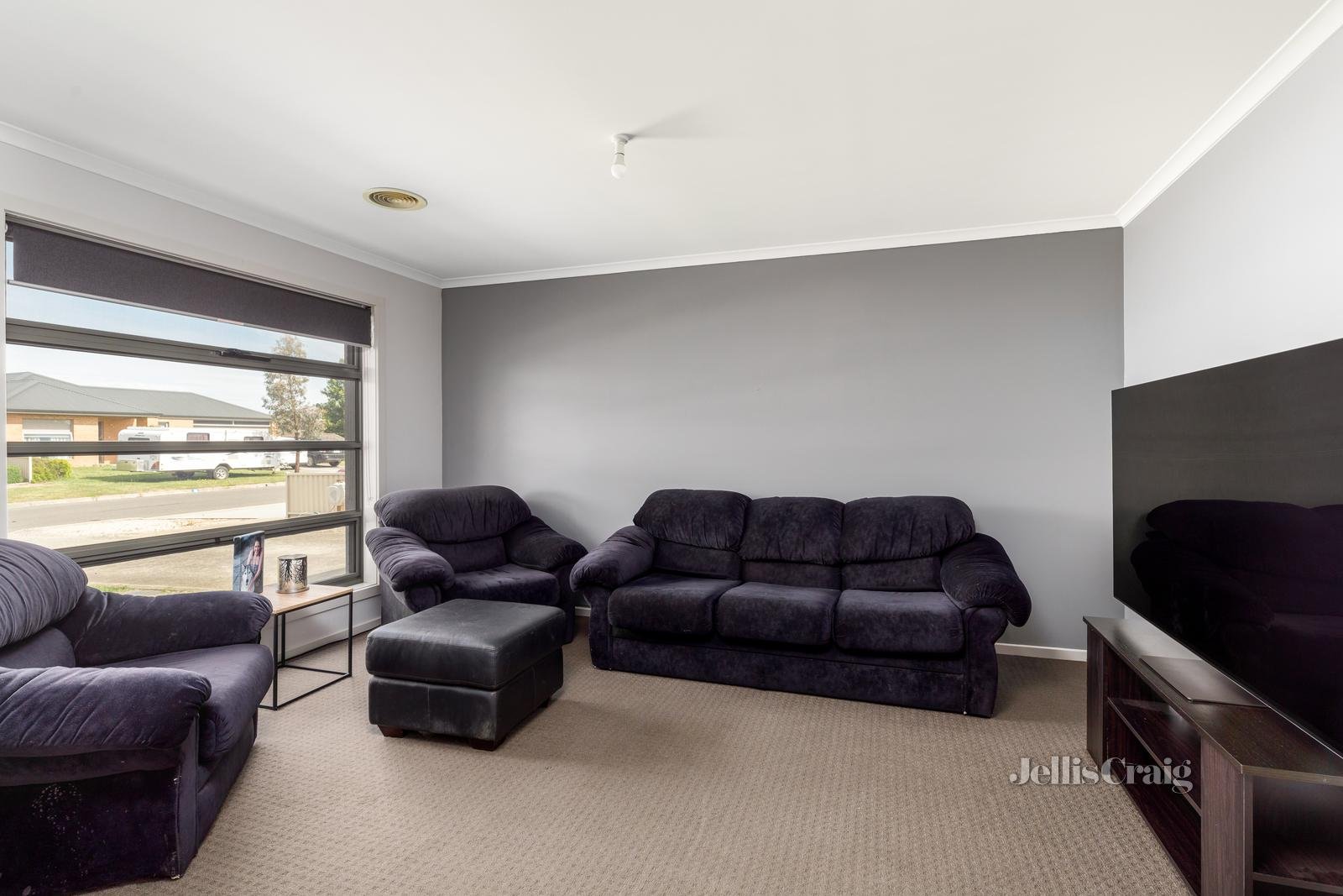 19 Deakin Drive, Delacombe image 5