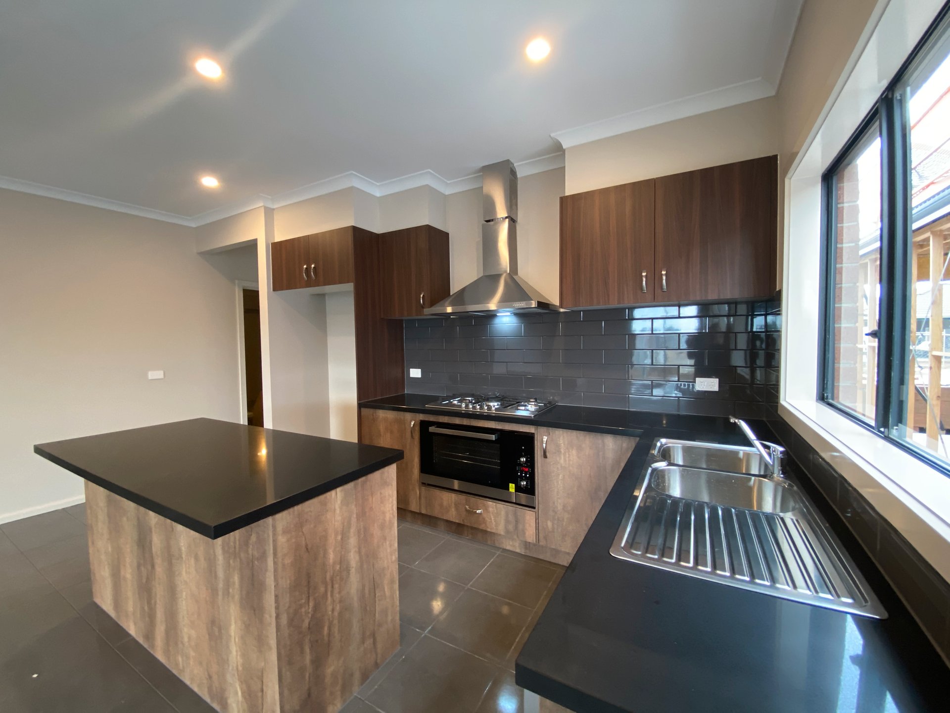 19 Devereux Way, Charlemont image 2