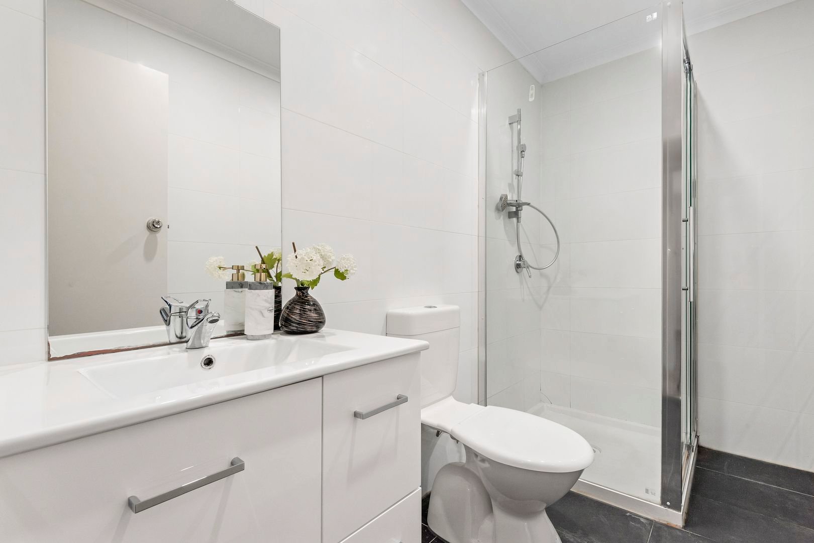 19 Diamond Avenue, Glen&nbsp;Waverley image 10