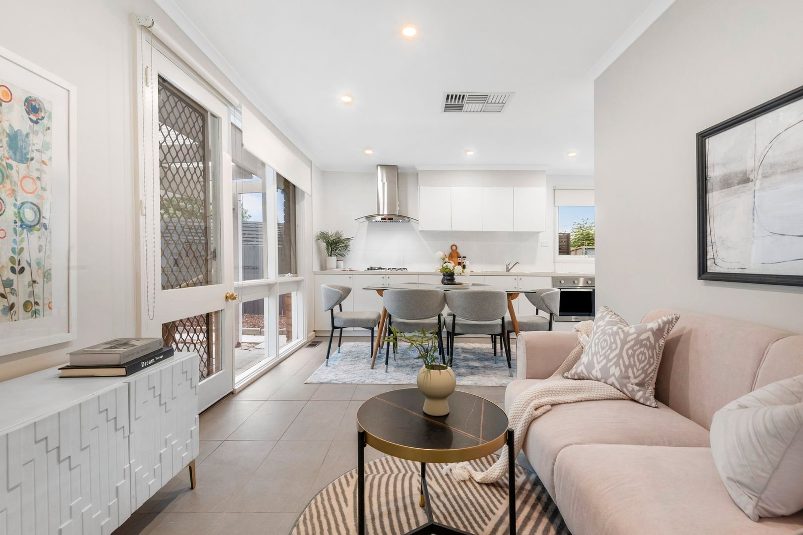 19 Diamond Avenue, Glen&nbsp;Waverley image 4