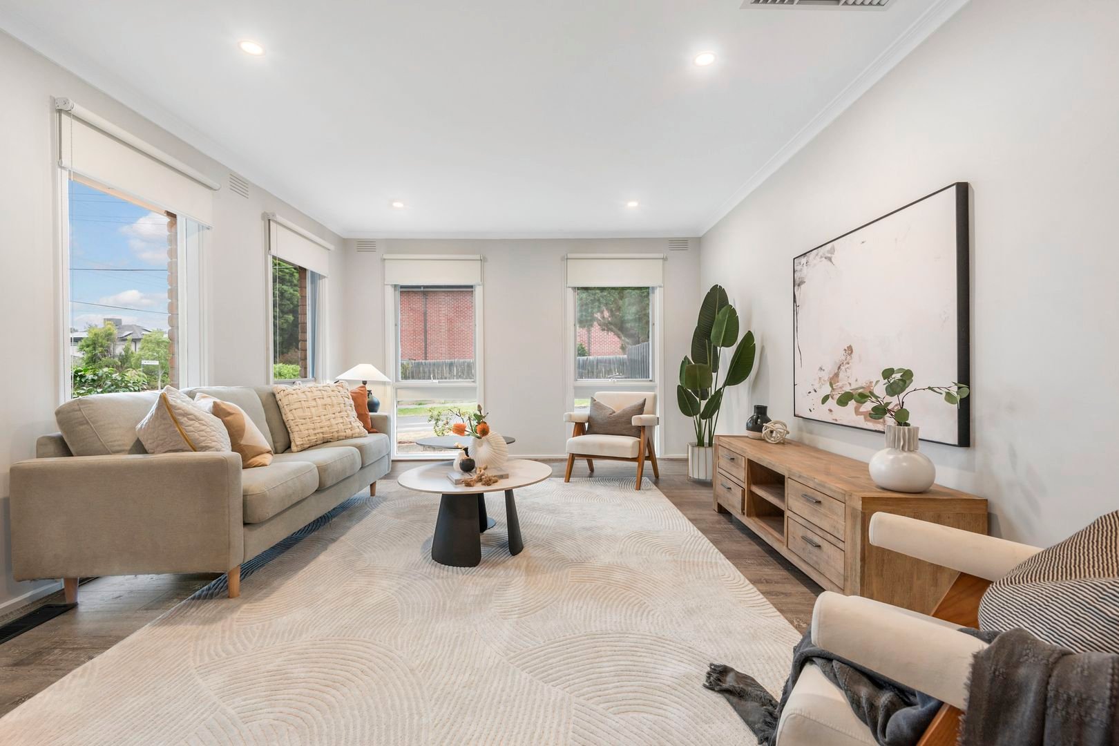19 Diamond Avenue, Glen&nbsp;Waverley image 2