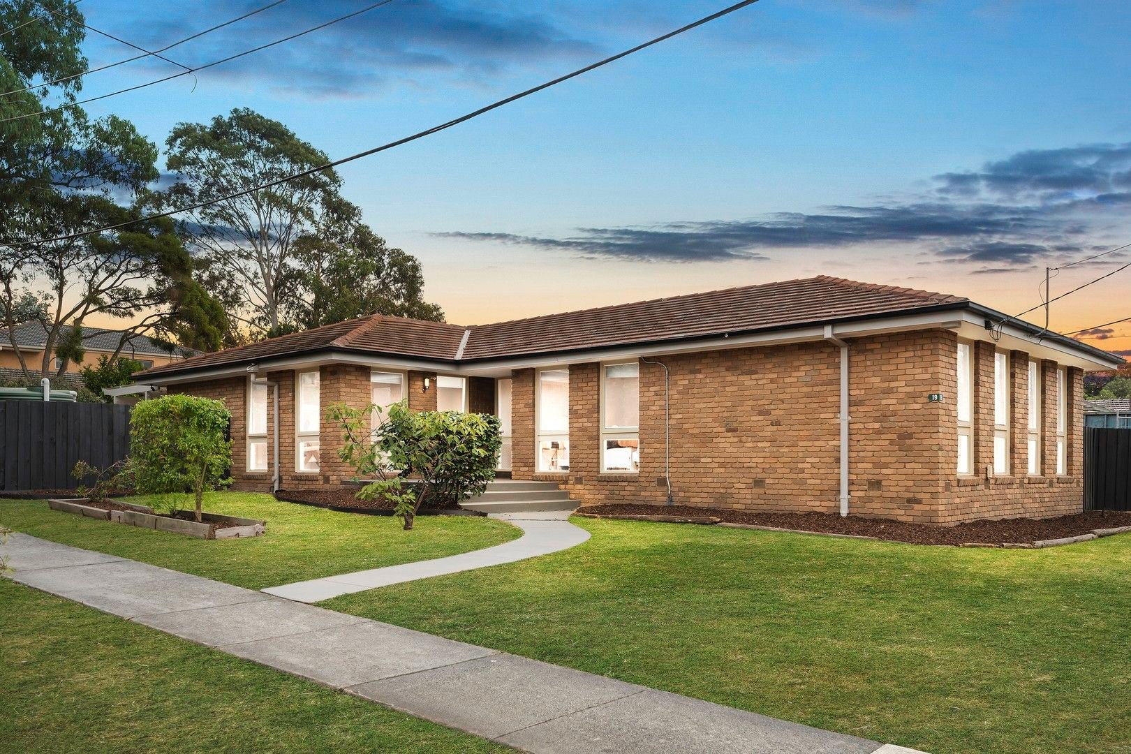 19 Diamond Avenue, Glen&nbsp;Waverley image 14