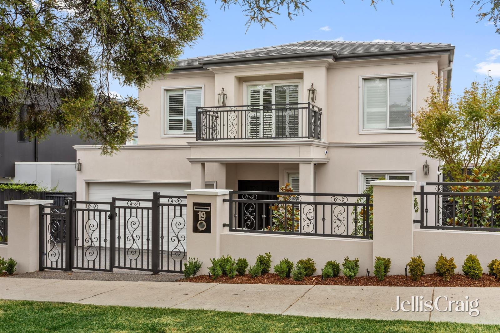 19 Dion Street, Doncaster image 1