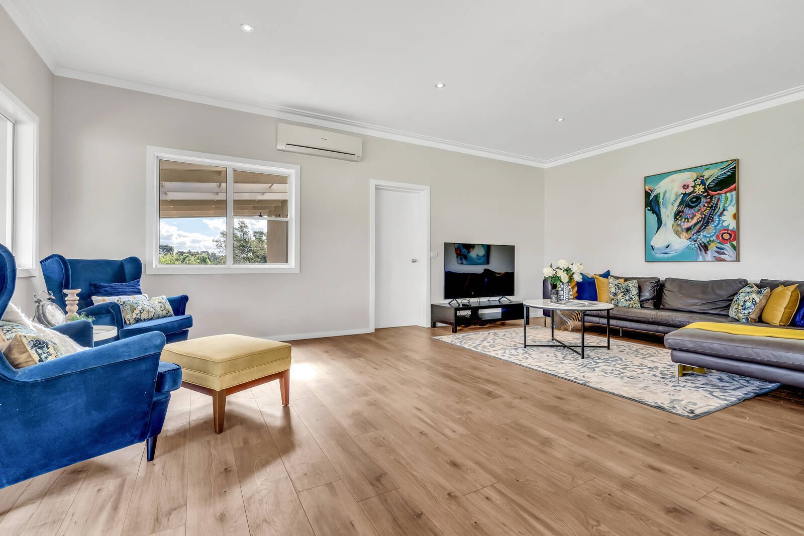 Property Gallery Thumbnail 8