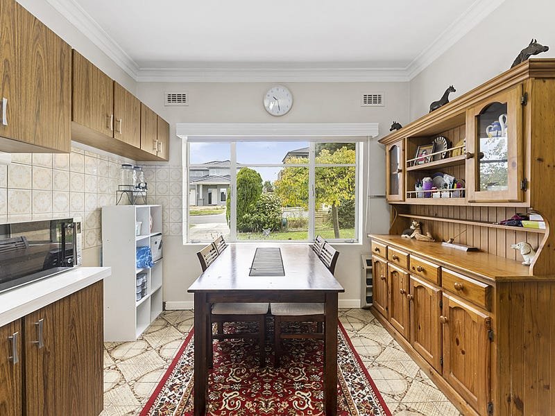Property Gallery Thumbnail 4