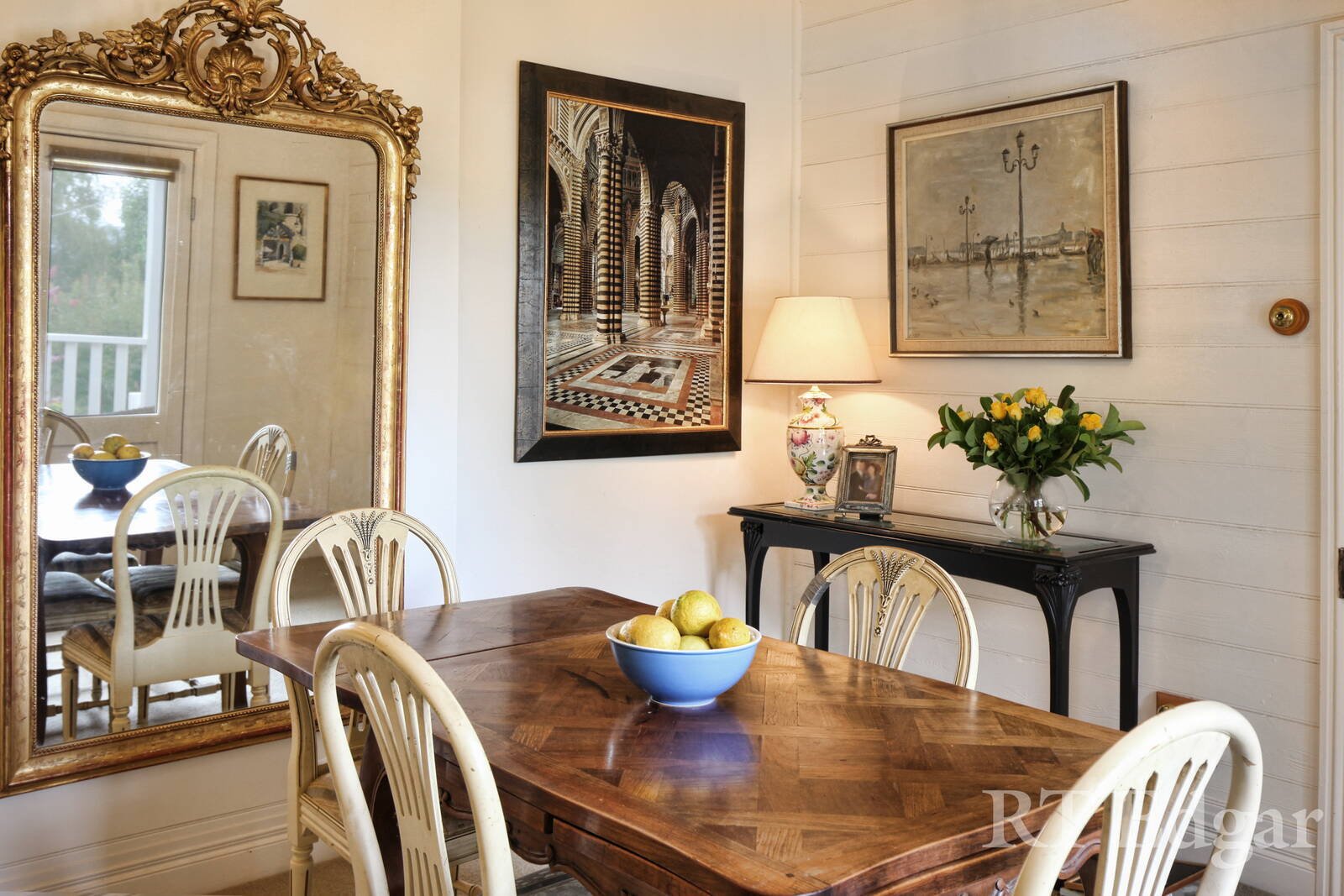 Property Gallery Thumbnail 6