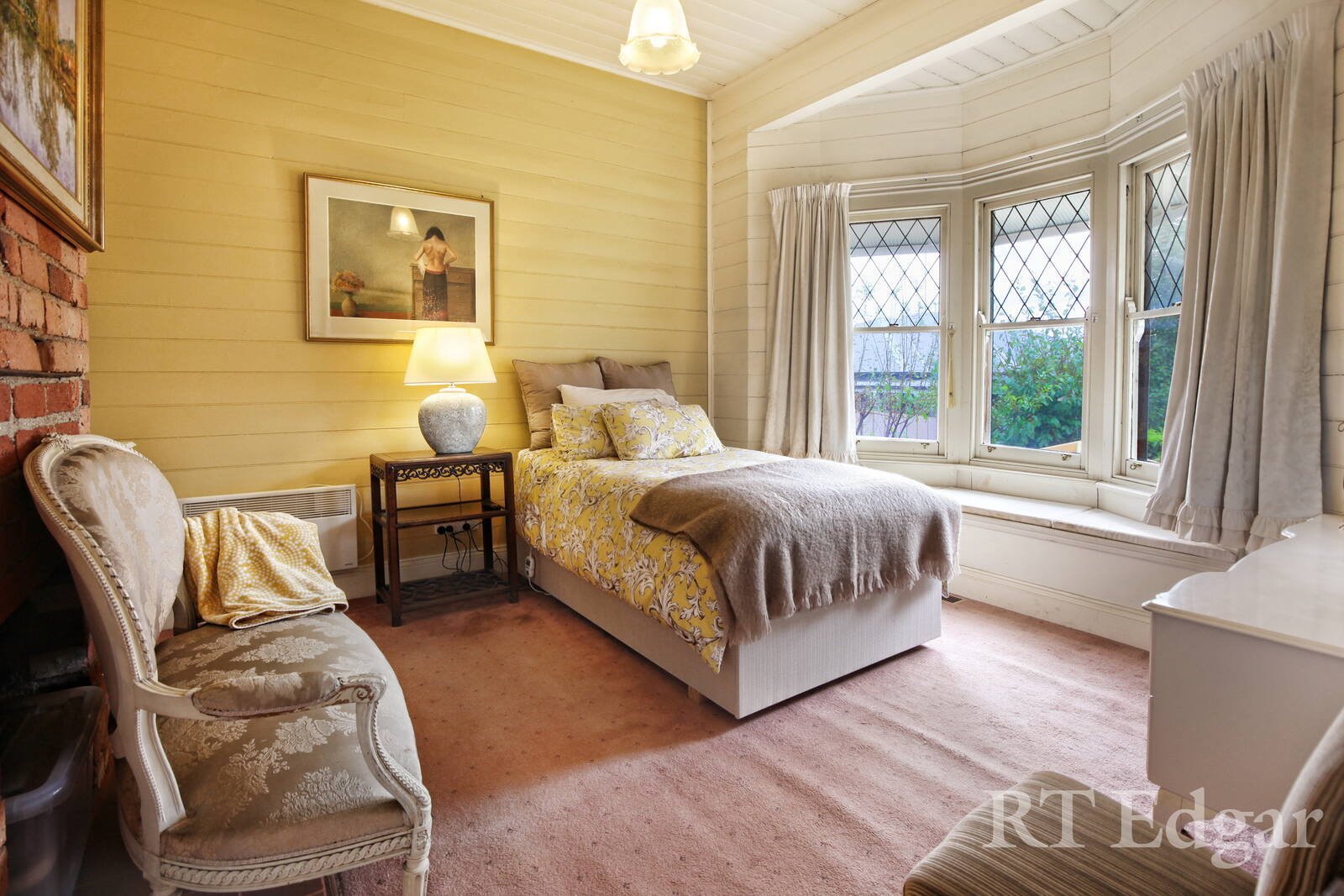 Property Gallery Thumbnail 11