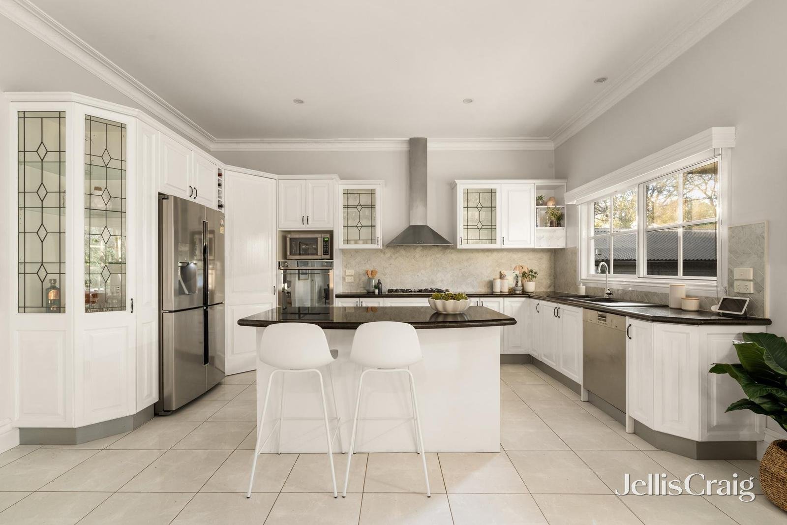 19 Elaroo Avenue, Camberwell image 7