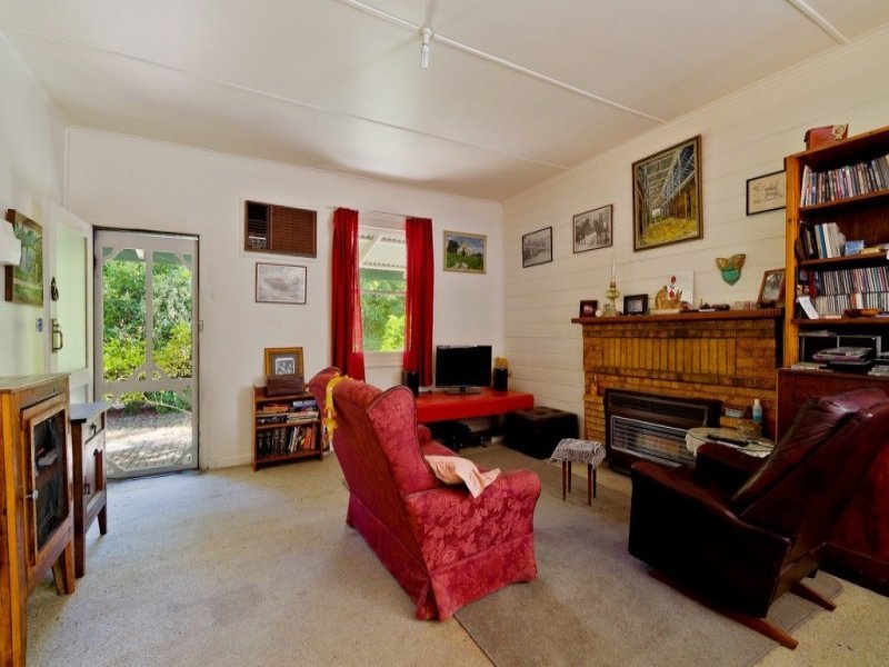 19 Elizabeth Street, Castlemaine image 3