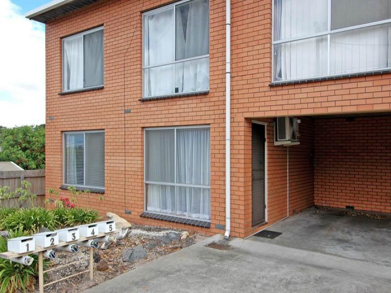 1/9 Elizabeth Street, Highton image 1