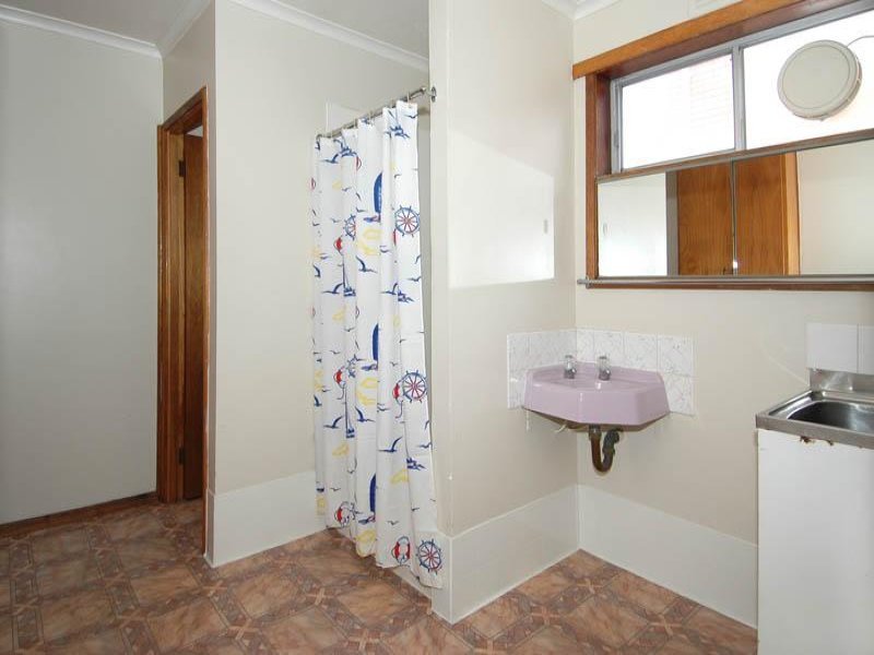 1/9 Elizabeth Street, Highton image 5