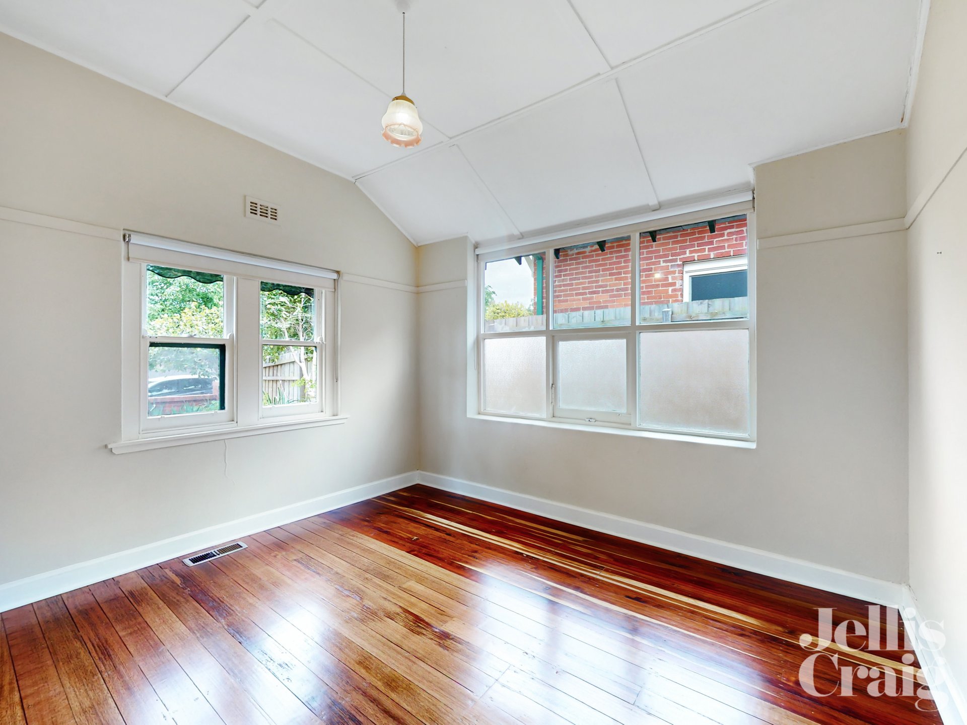 19 Elmie Street, Hawthorn image 7