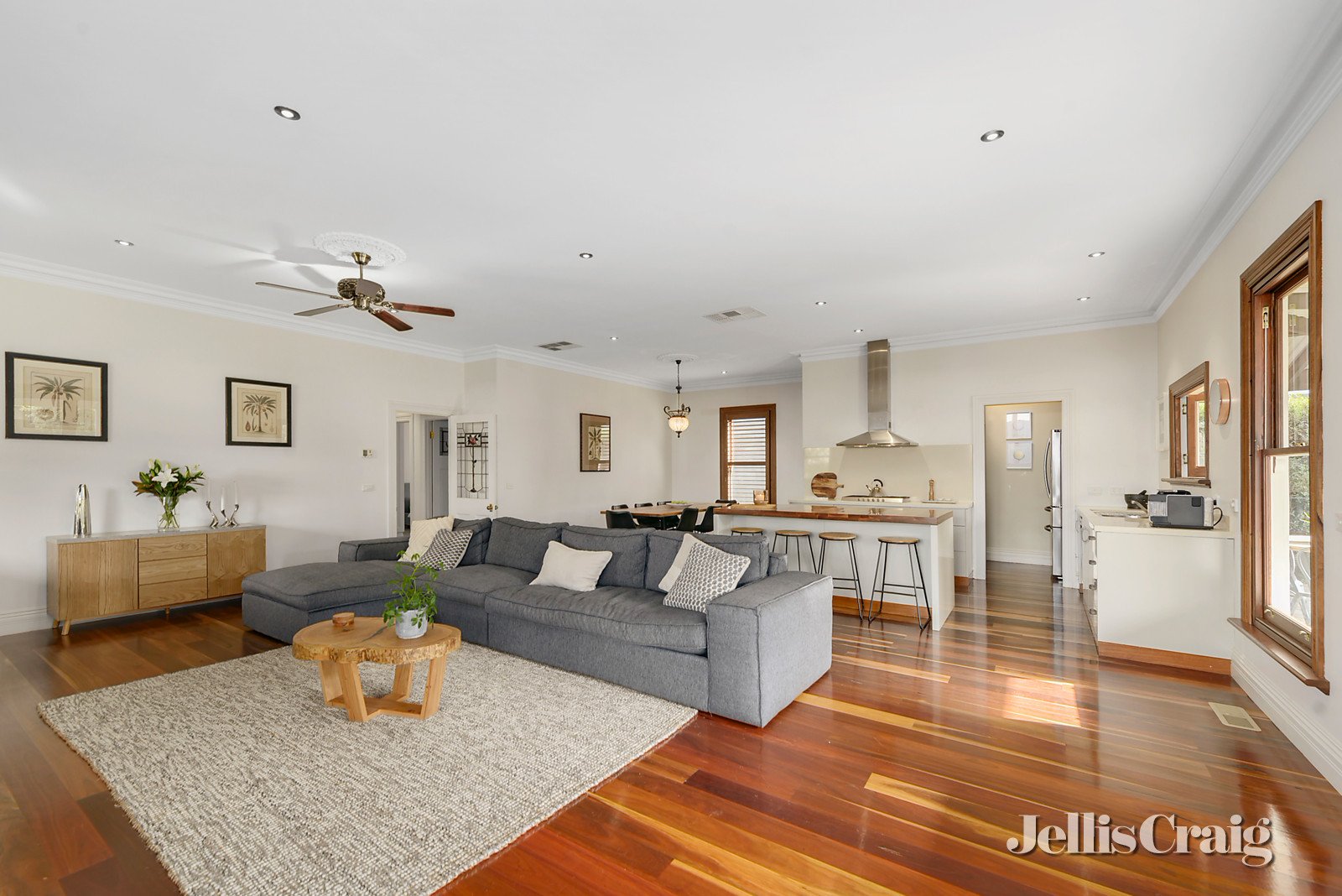 19 Elmore Avenue, Croydon image 5