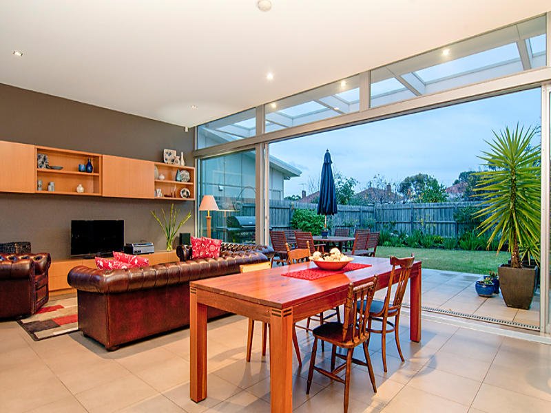 19 Elphin Street, Newport image 4