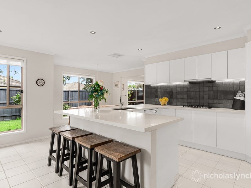 Property Gallery Thumbnail 4