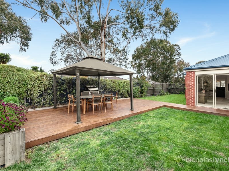 Property Gallery Thumbnail 9