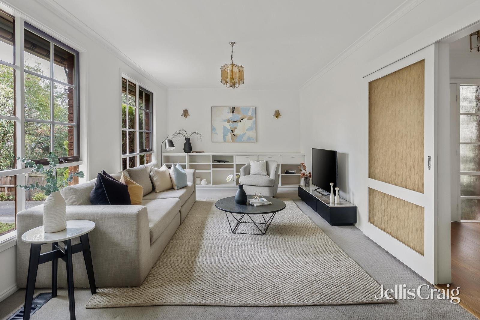 1/9 Essex Road, Surrey&nbsp;Hills image 2