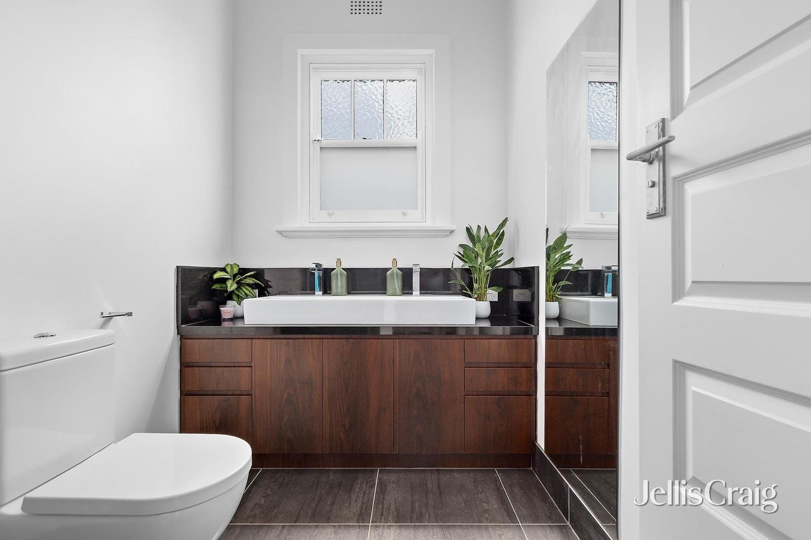 19 Fairy Street, Ivanhoe image 21