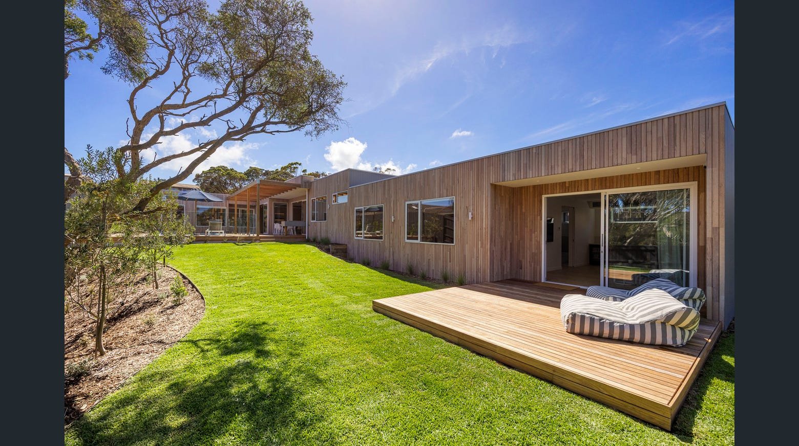 19 Fawkner Avenue, Blairgowrie image 9