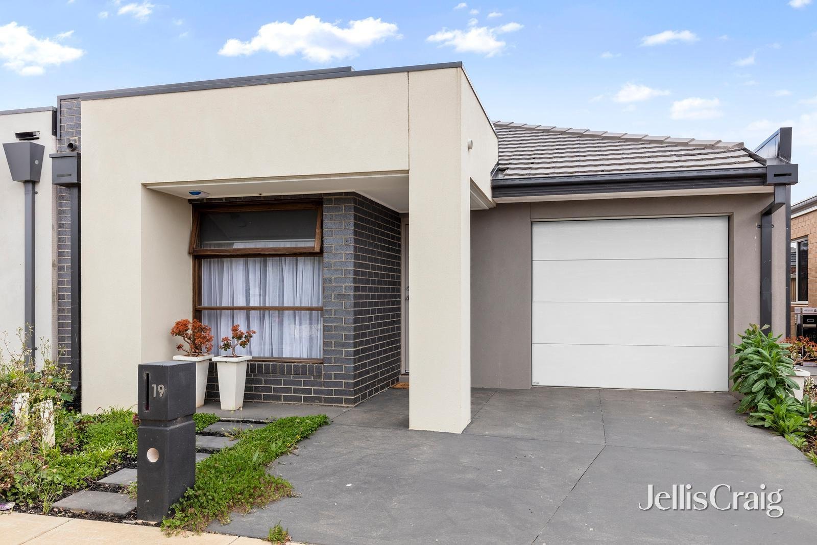 19 Fleurieu Circuit, Armstrong&nbsp;Creek image 1