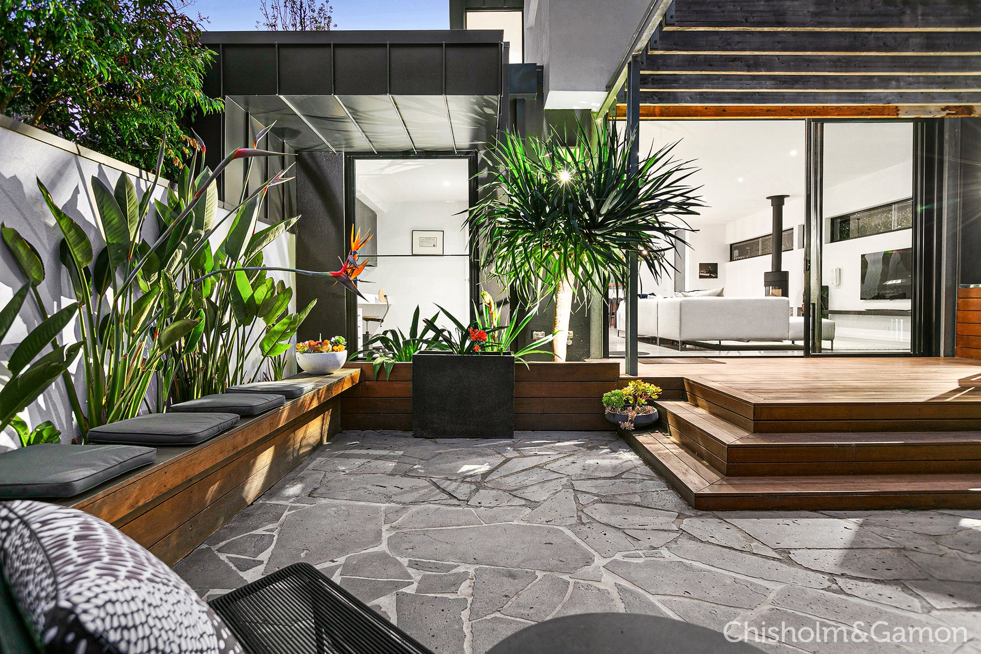 19 Foam Street, Elwood image 11