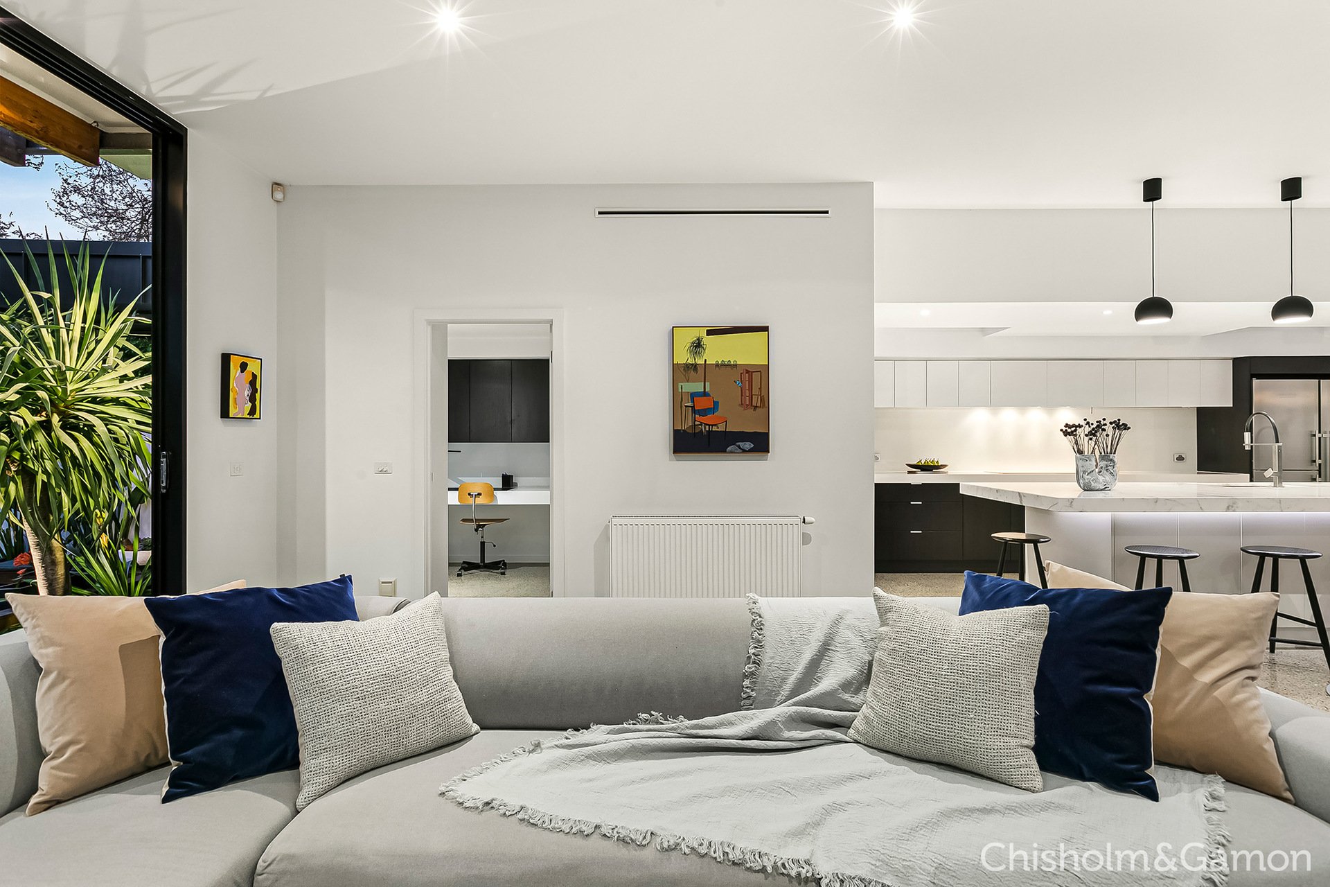 19 Foam Street, Elwood image 13