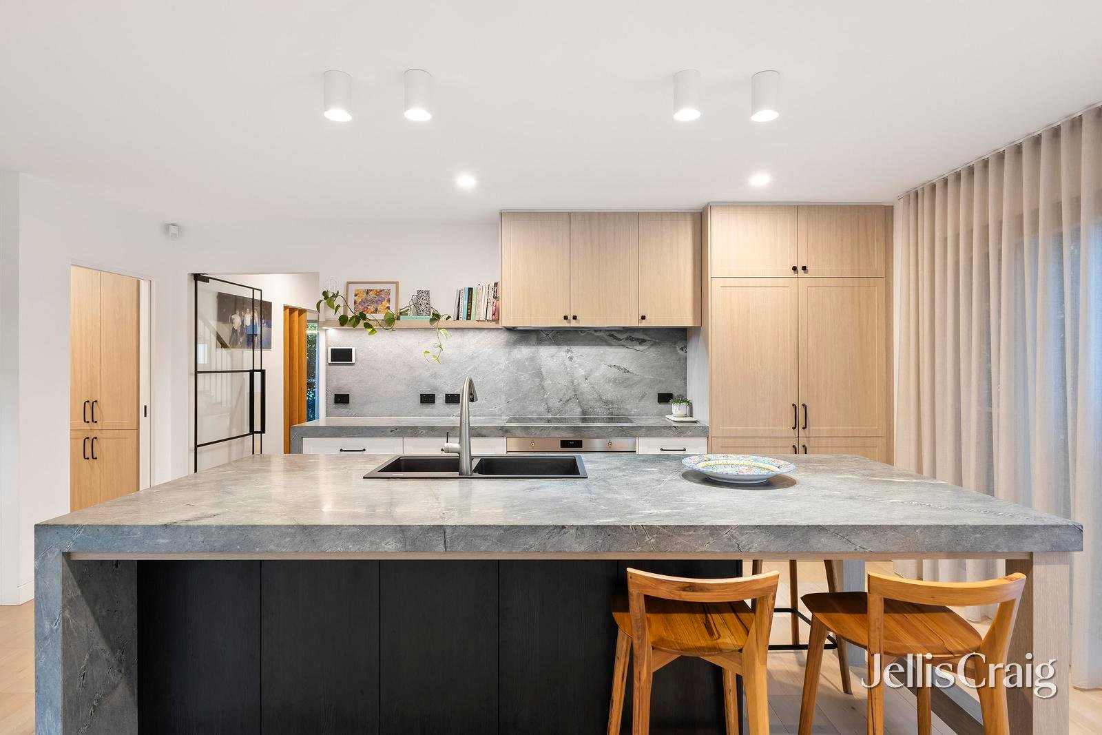 19 Galovac Close, Donvale image 7