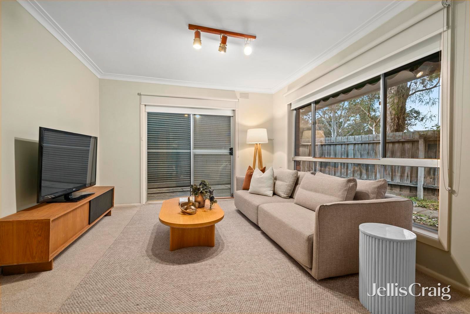 19 Gareth Drive, Burwood&nbsp;East image 4