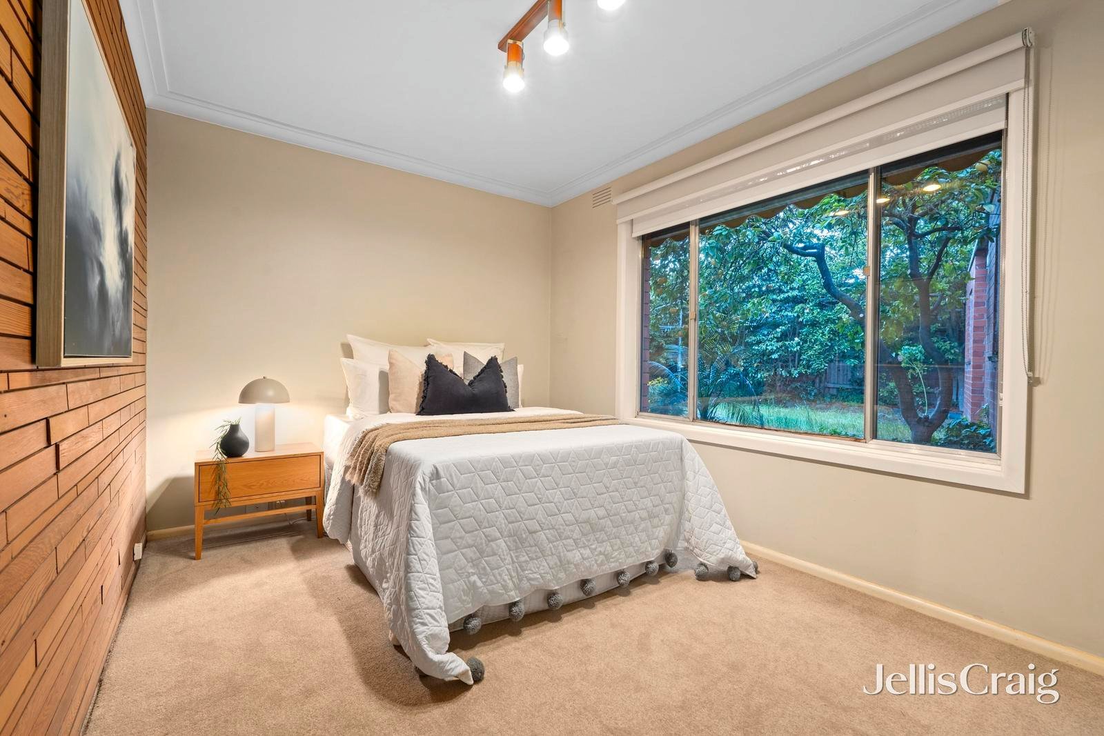 19 Gareth Drive, Burwood&nbsp;East image 9