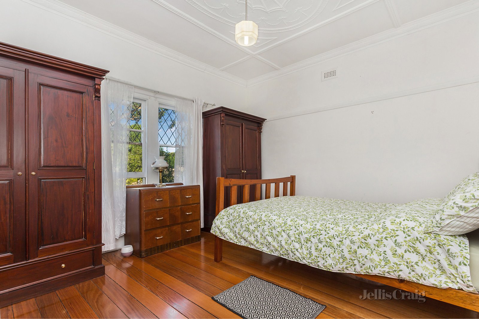 19 George Street, Kyneton image 7