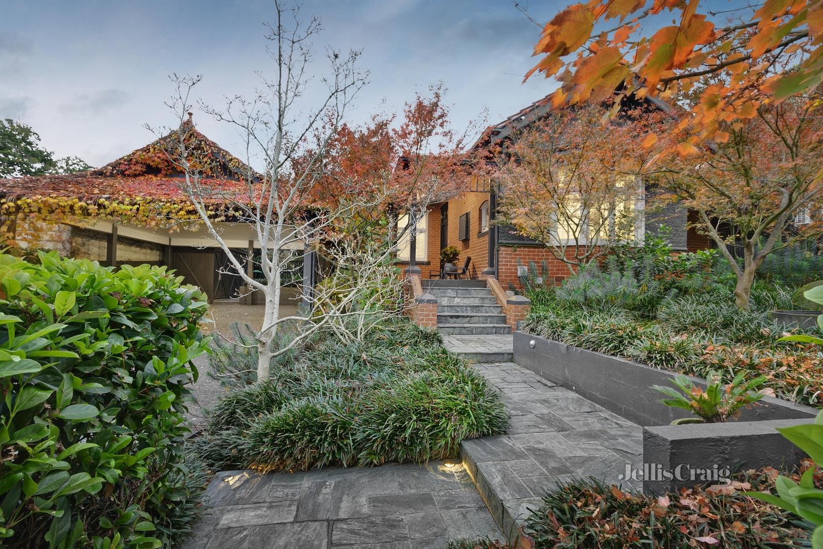 19 Glenbrook Avenue, Malvern East image 4