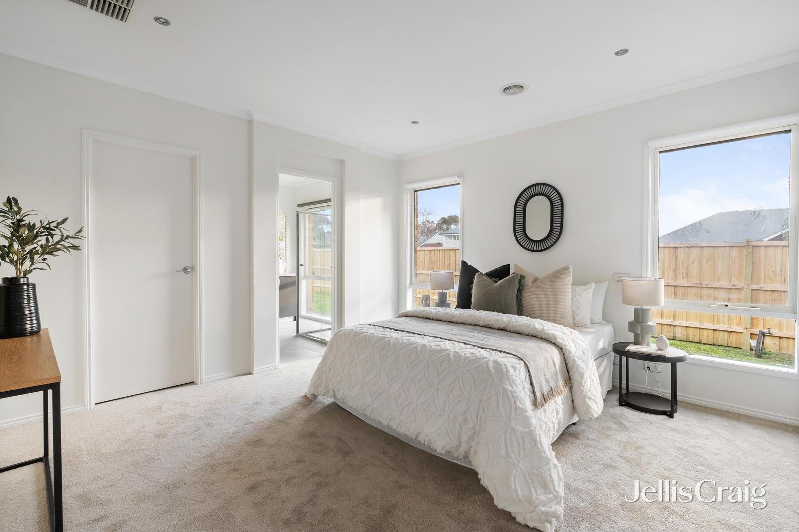 19 Glenshire Grove, Doreen image 5