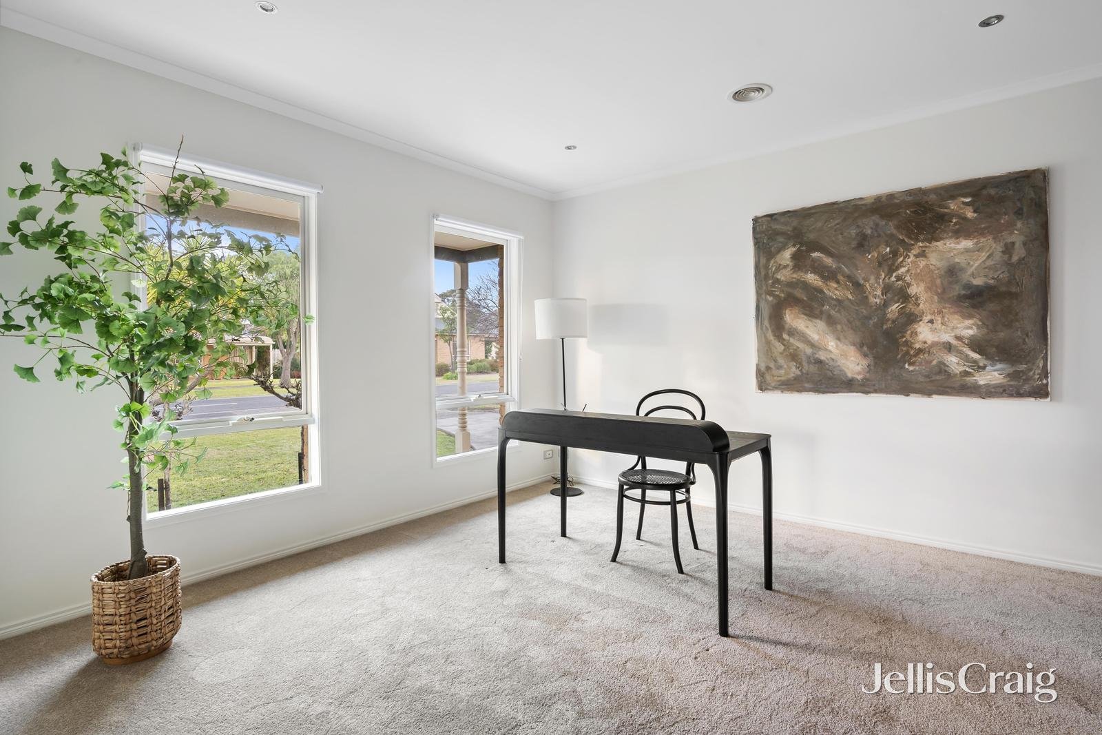 19 Glenshire Grove, Doreen image 9