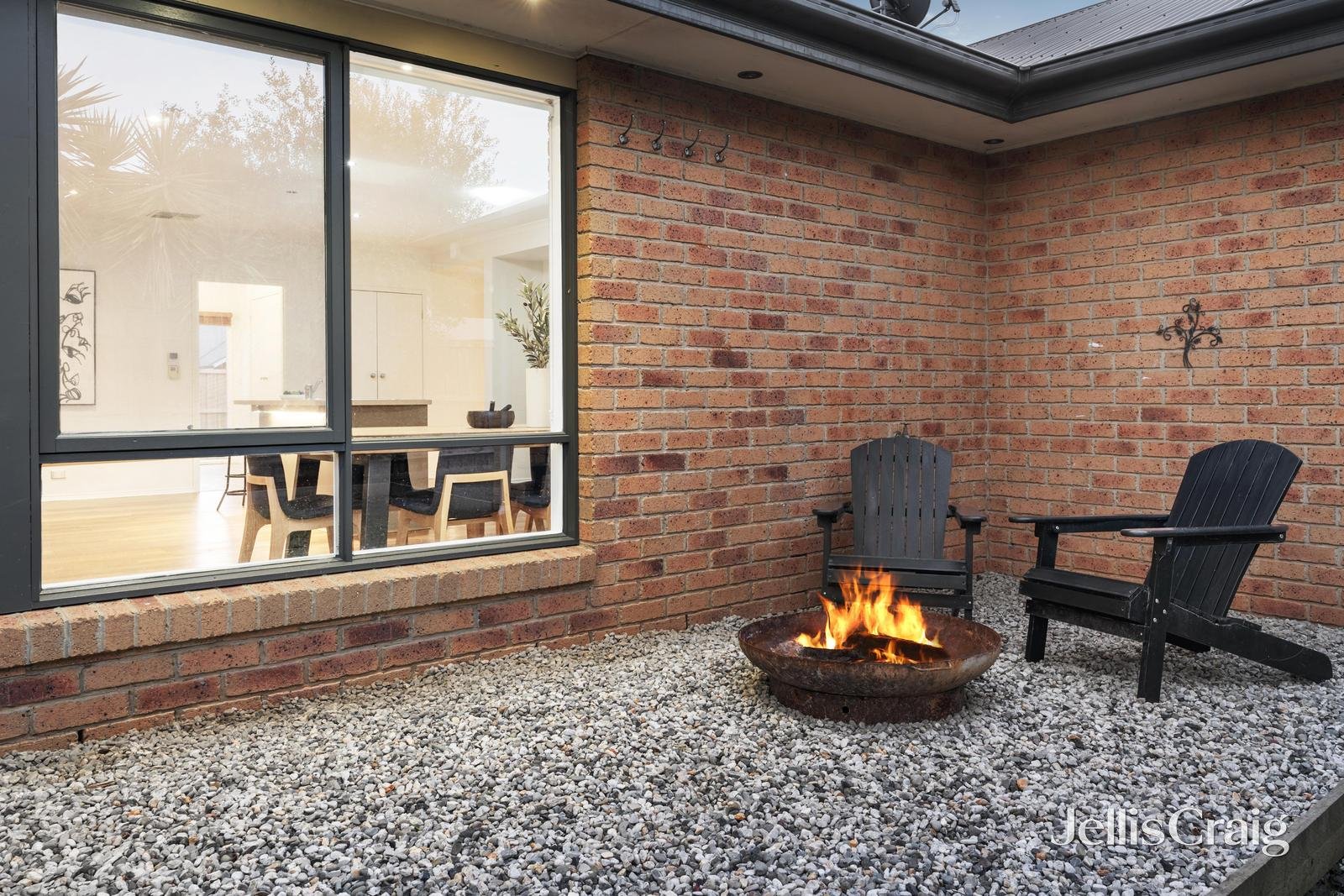 19 Glenshire Grove, Doreen image 12