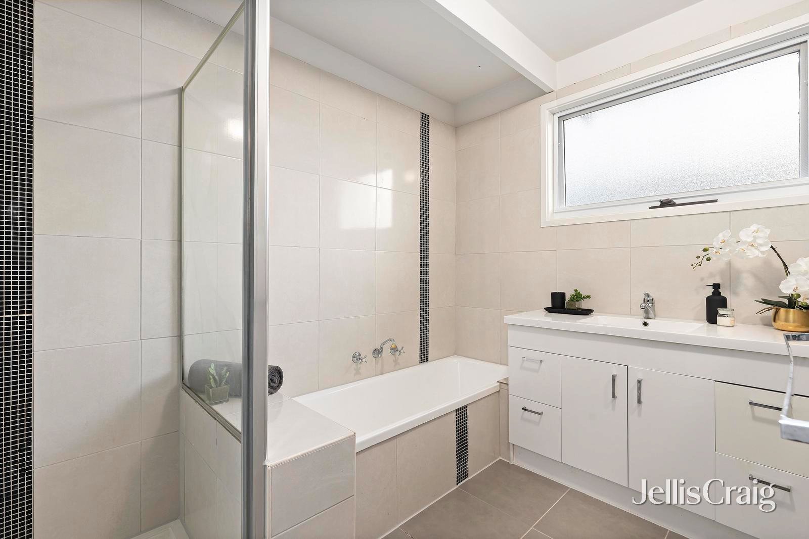 19 Glenvale Road, Donvale image 6