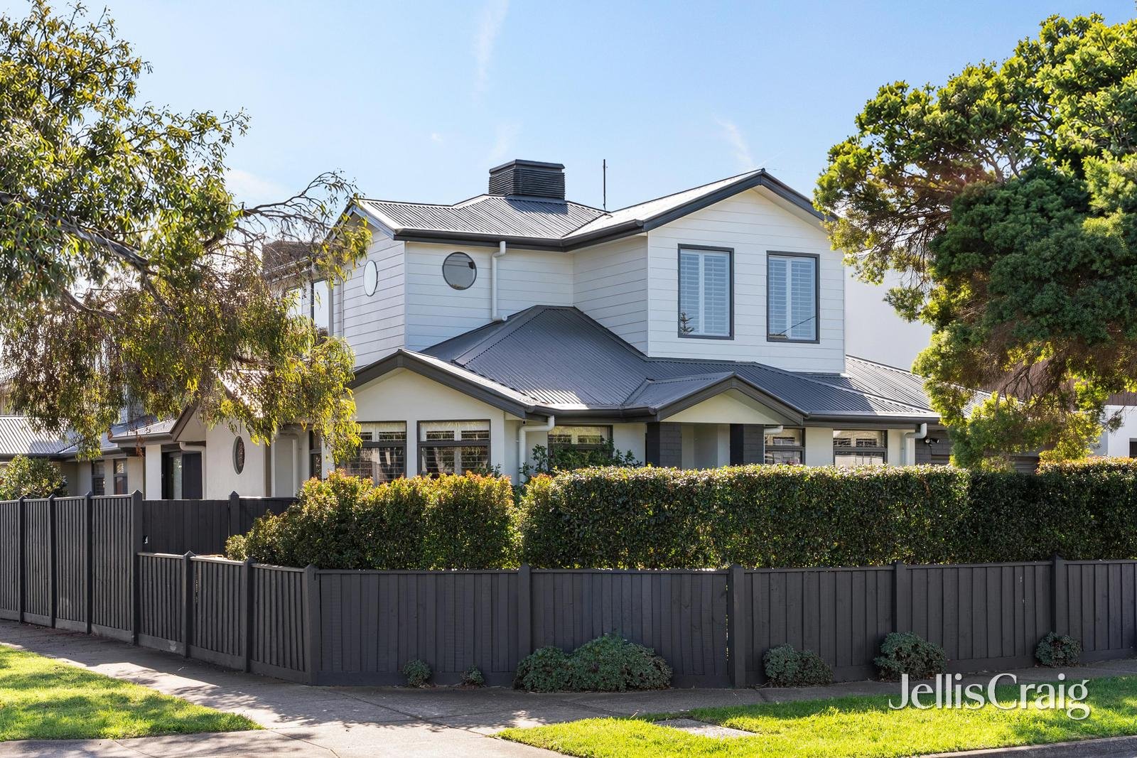19 Gordon Street, Newport image 1