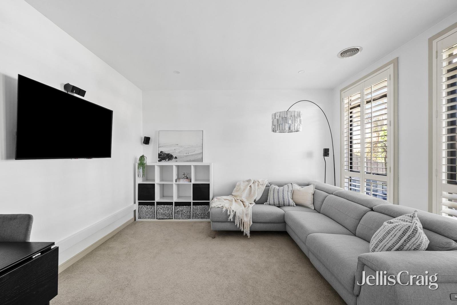 19 Gordon Street, Newport image 14
