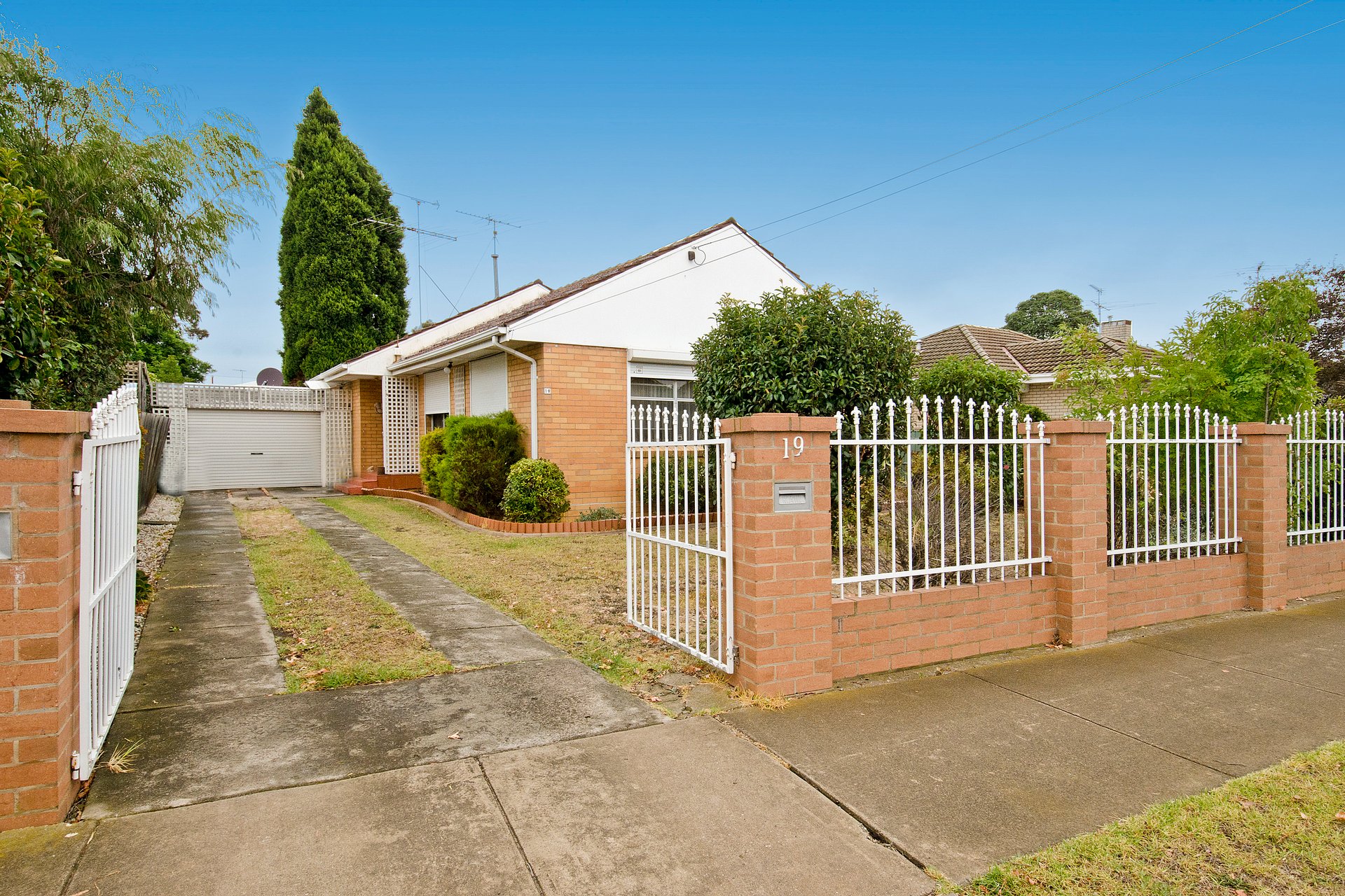 19 Granault Parade, Corio image 1