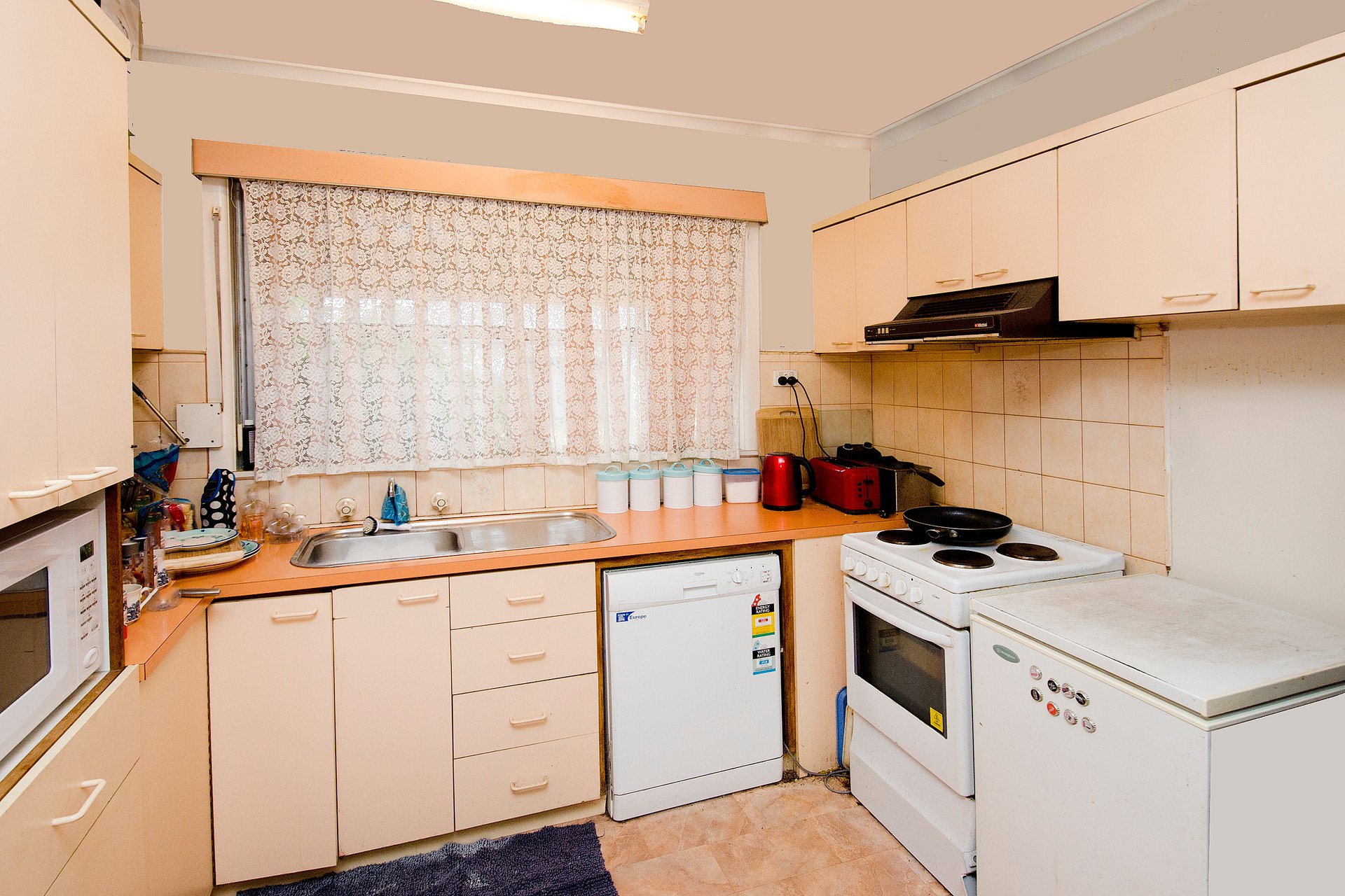 19 Granault Parade, Corio image 3