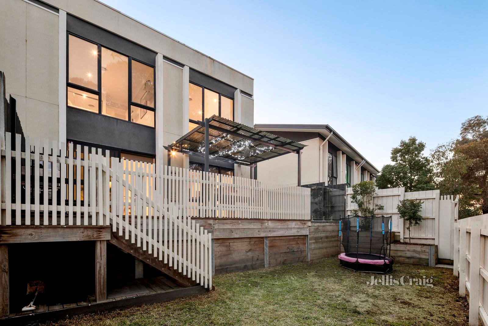 19 Greenwich Crescent, Bundoora image 11