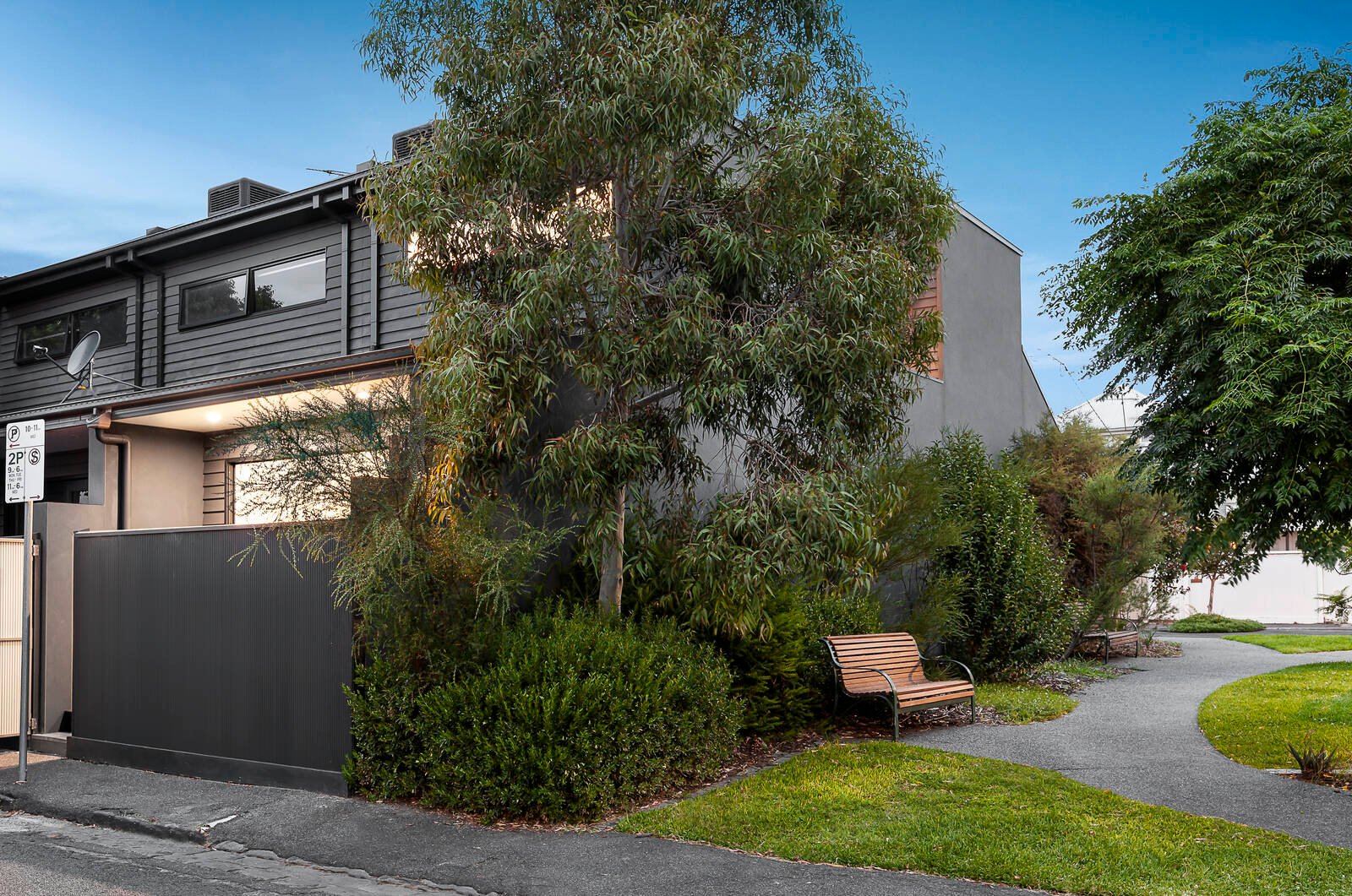 Property Gallery Thumbnail 2