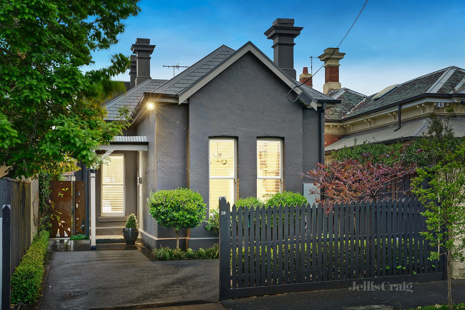 19 Grove Road, Hawthorn image 1