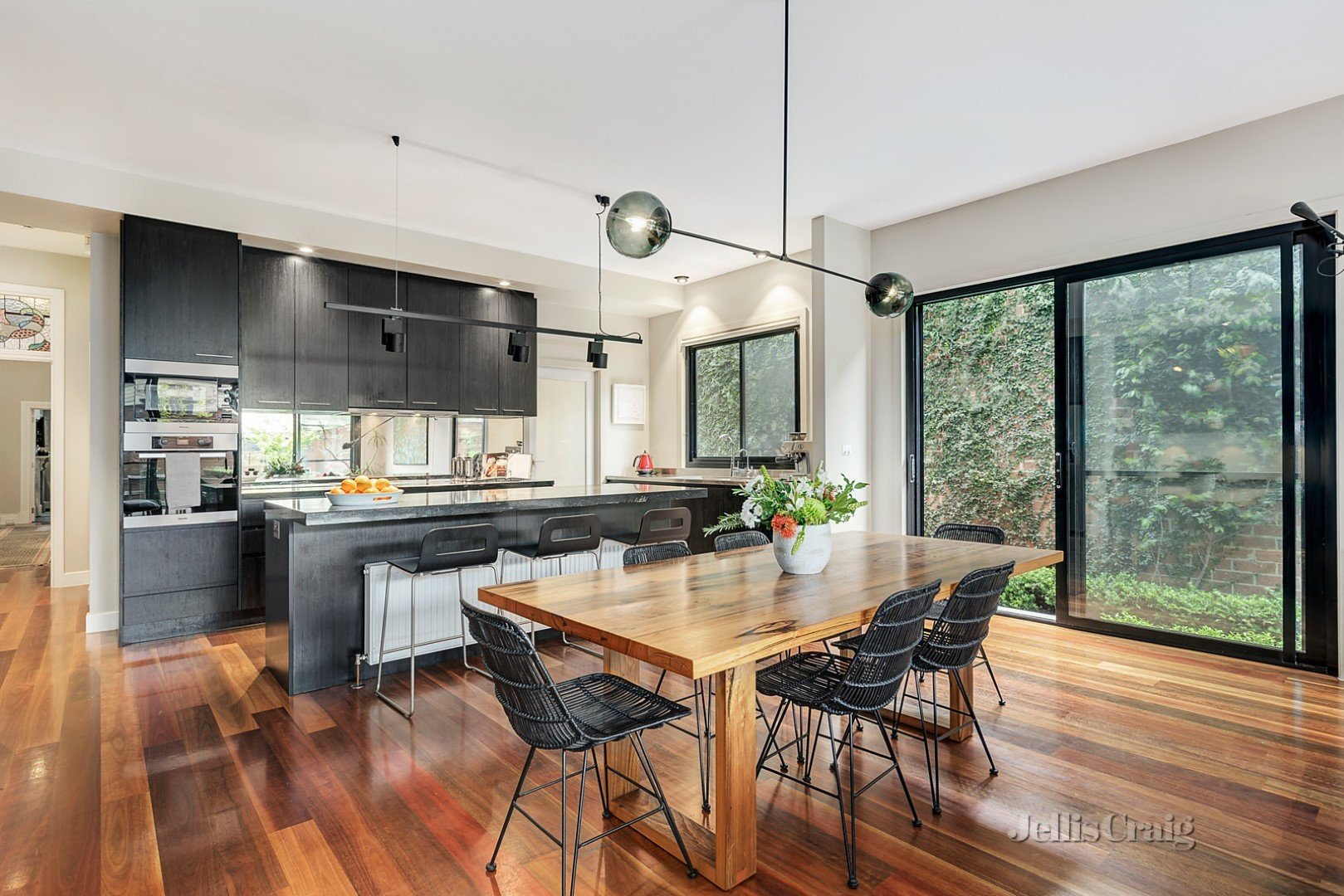 19 Grove Road, Hawthorn image 6