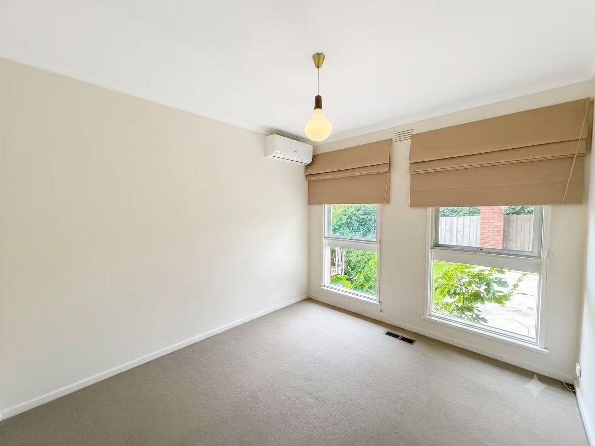 19 Grover Road, Doncaster image 5