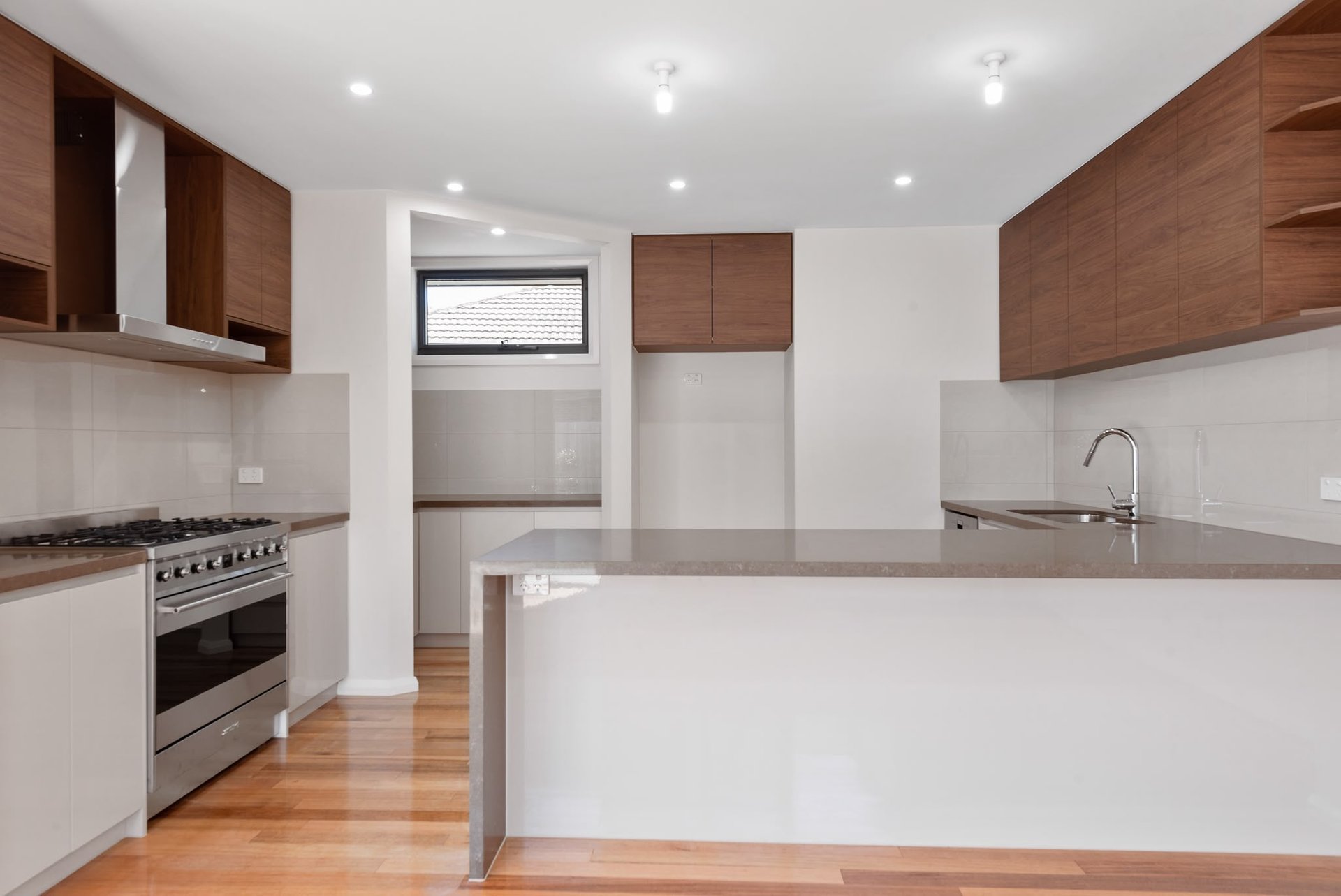 1/9 Headingley Road, Mount&nbsp;Waverley image 4