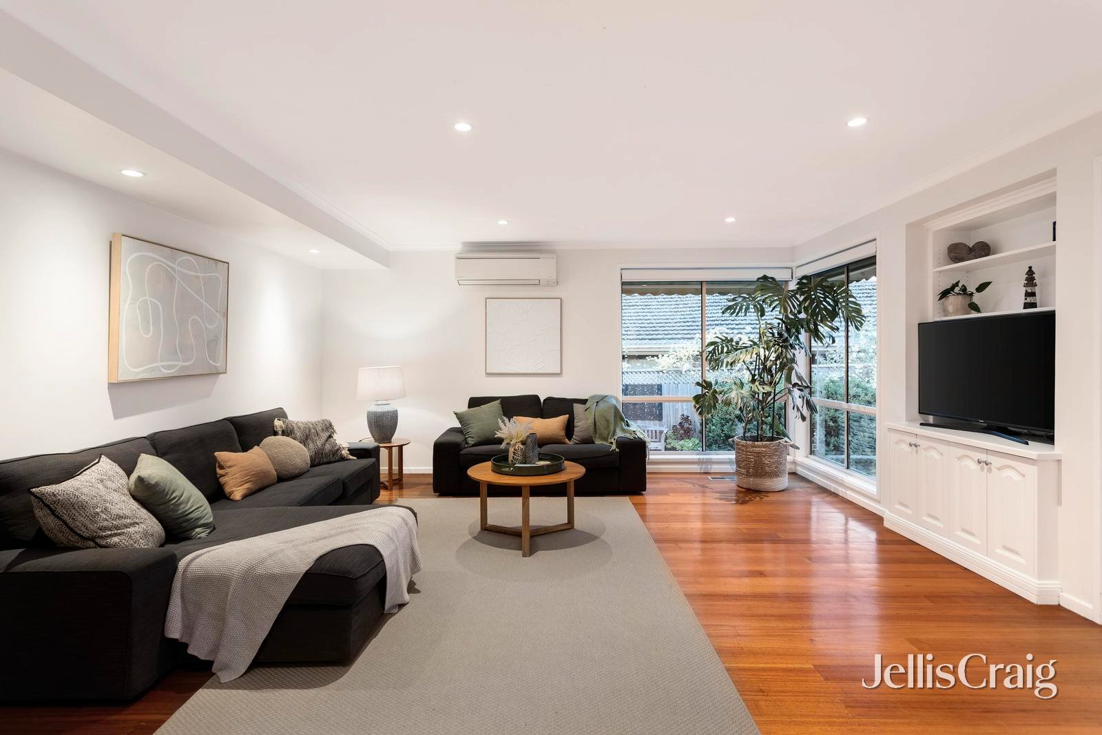 19 Hillcrest Court, Donvale image 3
